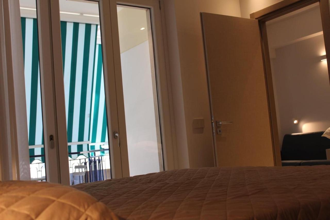Divina Holiday - Rooms Maiori Eksteriør billede