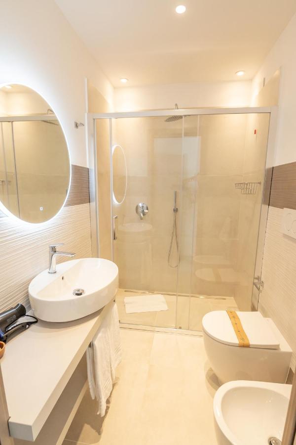 Divina Holiday - Rooms Maiori Eksteriør billede