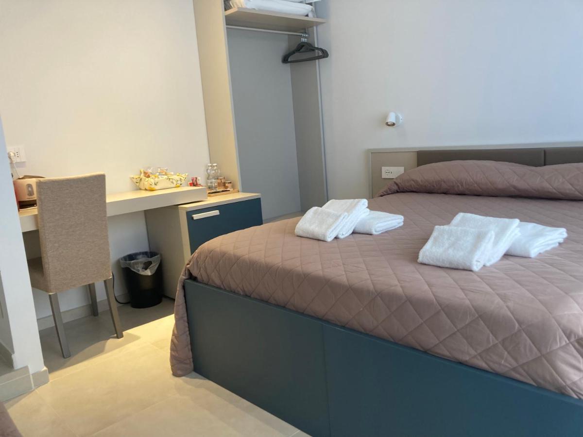 Divina Holiday - Rooms Maiori Eksteriør billede