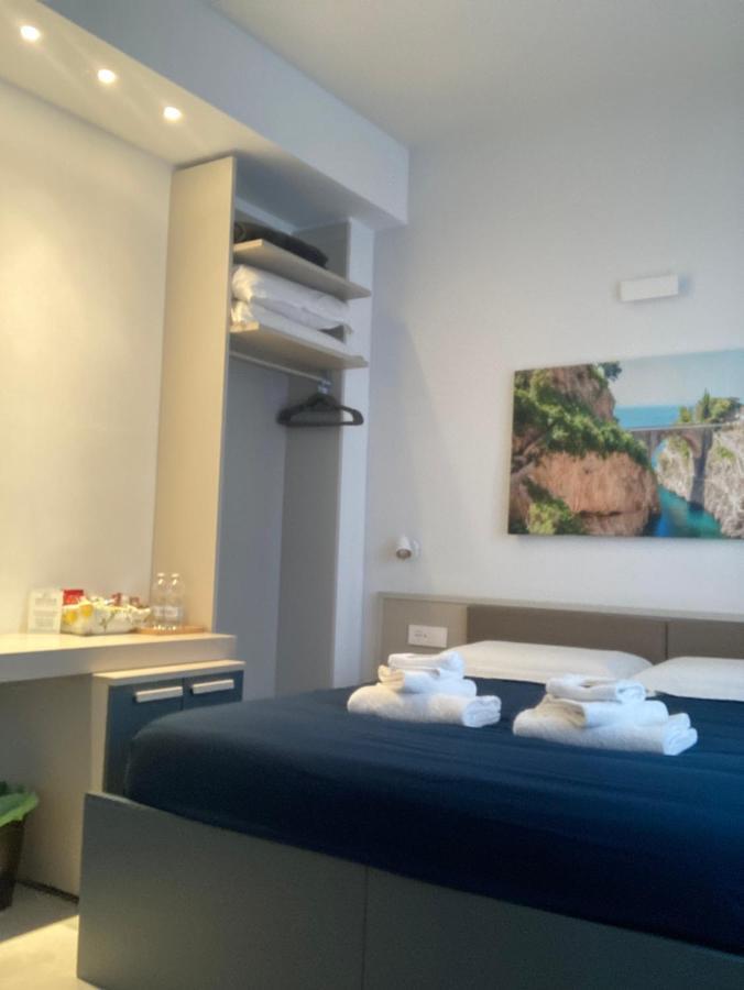 Divina Holiday - Rooms Maiori Eksteriør billede