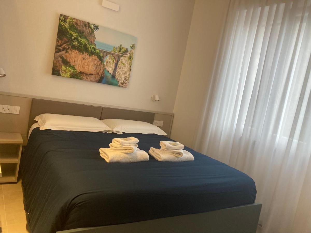 Divina Holiday - Rooms Maiori Eksteriør billede